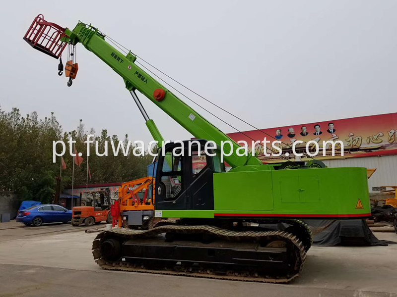 250 Ton Crawler Crane